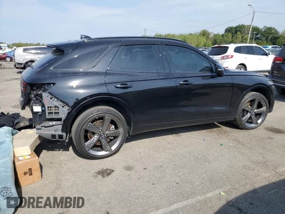 ✅ 2022 Genesis GV70 Sport • VIN: KMUMCDTC4NU045218 • Lot: 70035385. Wystawiony na Copart z przebiegiem 41 713 mil. Bezpłatny archiwum sprzedaży aukcyjnych z USA i szczegółowy raport historii pojazdu na DreamBid. Zdjęcie 3.