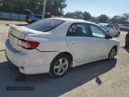 ✅ 2013 Toyota Corolla S Special Edition • VIN: 2T1BU4EE5DC032933 • Lot: 93098415. Wystawiony na Copart z przebiegiem 154 443 mil. Bezpłatny archiwum sprzedaży aukcyjnych z USA i szczegółowy raport historii pojazdu na DreamBid. Zdjęcie 3.