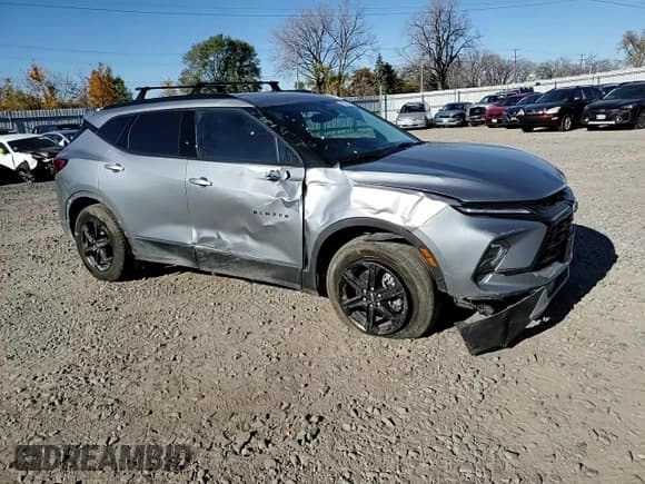 ✅ 2024 Chevrolet Blazer LT • VIN: 3GNKBJRS0RS123730 • Lot: 91327755. Listed on Copart with 30,163 mi. Free auction sales archive from the USA and detailed vehicle history report at DreamBid. Image 14.
