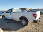 ✅ 2010 Ford F-150 XL • VIN: 1FTMF1CW0AKB35572 • Lot: 91052385. Wystawiony na Copart z przebiegiem 238 115 mil. Bezpłatny archiwum sprzedaży aukcyjnych z USA i szczegółowy raport historii pojazdu na DreamBid. Zdjęcie 2.