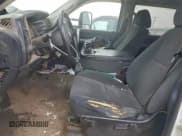 ✅ 2007 Chevrolet Silverado 2500HD 2LT • VIN: 1GCHK23617F538187 • Lot: 93531755. Wystawiony na Copart z przebiegiem 323 641 mil. Bezpłatny archiwum sprzedaży aukcyjnych z USA i szczegółowy raport historii pojazdu na DreamBid. Zdjęcie 7.