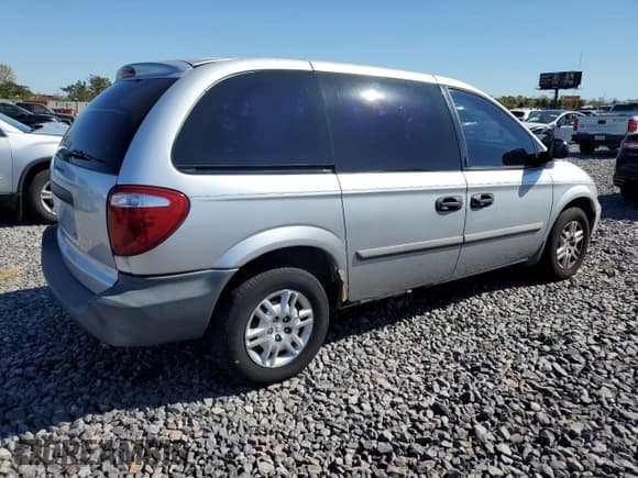 ✅ 2007 Dodge Caravan SE • VIN: 1D4GP25R67B196721 • Lot: 82289685. Wystawiony na Copart z przebiegiem 159 884 mil. Bezpłatny archiwum sprzedaży aukcyjnych z USA i szczegółowy raport historii pojazdu na DreamBid. Zdjęcie 3.