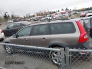 ✅ 2008 Volvo XC70 • VIN: YV4BZ982381036891 • Lot: 43777978. Listed on IAAI with 85,588 mi. Free auction sales archive from the USA and detailed vehicle history report at DreamBid. Image 14.