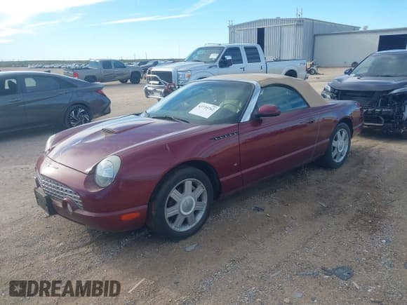 ✅ 2004 Ford Thunderbird Deluxe • VIN: 1FAHP60A34Y109432 • Лот: 43735762. Опубликован ранее на IAAI с пробегом 40 918 миль. Бесплатный доступ к архиву аукционных продаж из США и подробный отчёт об истории автомобиля на DreamBid. Изображение 18.