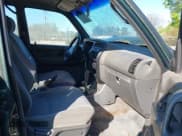 ✅ 1996 Isuzu Trooper • VIN: JACDJ58V8T7916432 • Lot: 42001239. Listed on IAAI with 223,821 mi. Free auction sales archive from the USA and detailed vehicle history report at DreamBid. Image 5.