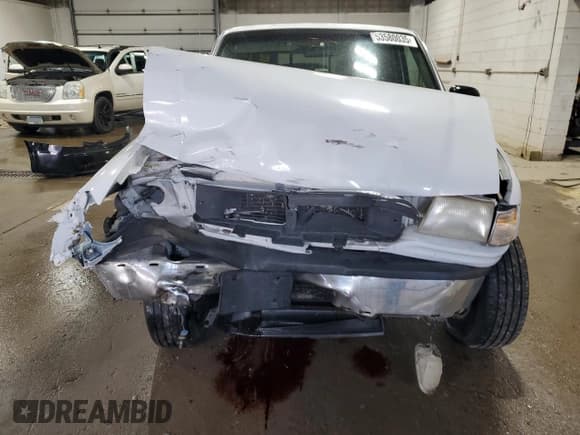 ✅ 2000 Mazda B-Series SE • VIN: 4F4YR16X1YTM14795 • Lot: 53580035. Listed on Copart with 222,906 mi. Free auction sales archive from the USA and detailed vehicle history report at DreamBid. Image 5.