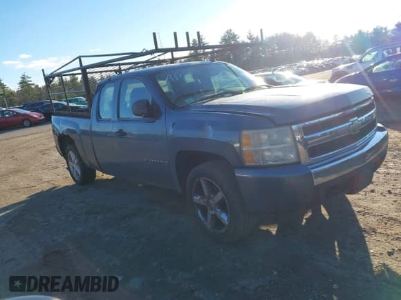 ✅ 2008 Chevrolet Silverado 1500 1LT • VIN: 1GCEK19CX8Z167346 • Lot: 43710807. Listed on IAAI with 401,350 mi. Free auction sales archive from the USA and detailed vehicle history report at DreamBid. Image 1.