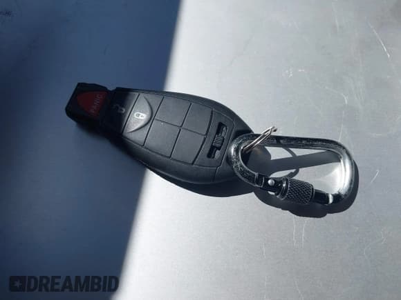 ✅ 2016 Jeep Cherokee Latitude • VIN: 1C4PJMCS4GW170322 • Лот: 41841572. Опубликован ранее на IAAI с пробегом 112 884 миль. Бесплатный доступ к архиву аукционных продаж из США и подробный отчёт об истории автомобиля на DreamBid. Изображение 11.