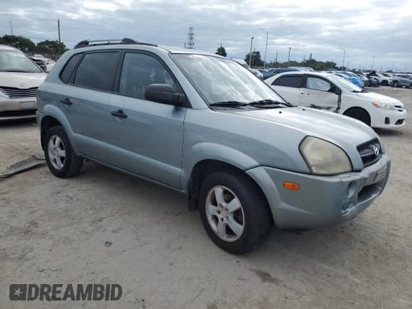 2007 Hyundai Tucson GLS z VIN KM8JM12B07U545790, wystawiony jako Copart lot #80977684 z przebiegiem 249 471 mil mil oraz Szkoda całkowita • Salvage title. Historia ofert i sprzedaży dostępna na DreamBid. Obrazek 4.