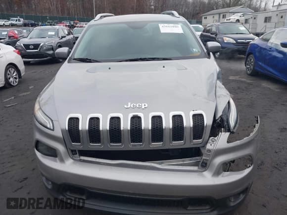✅ 2015 Jeep Cherokee Latitude • VIN: 1C4PJMCS4FW773608 • Лот: 43665880. Опубликован ранее на IAAI с пробегом 107 131 миль. Бесплатный доступ к архиву аукционных продаж из США и подробный отчёт об истории автомобиля на DreamBid. Изображение 12.