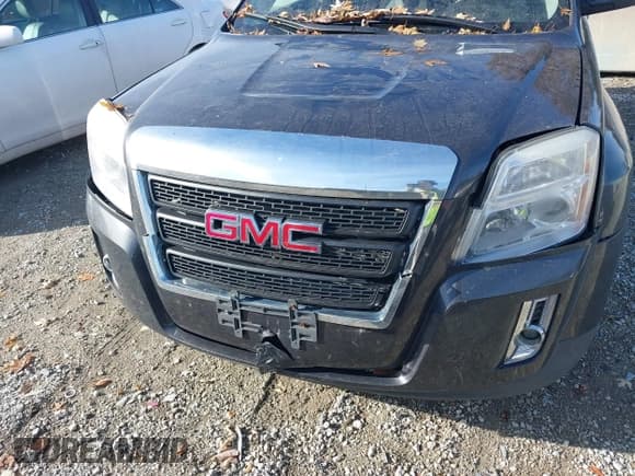 ✅ 2014 GMC Terrain SLE • VIN: 2GKALREK9E6250057 • Lot: 43694516. Wystawiony na IAAI z przebiegiem 158 111 mil. Bezpłatny archiwum sprzedaży aukcyjnych z USA i szczegółowy raport historii pojazdu na DreamBid. Zdjęcie 6.