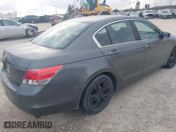 ✅ 2009 Honda Accord LX-P • VIN: 1HGCP26489A187849 • Lot: 43781190. Listed on IAAI with Not provided. Free auction sales archive from the USA and detailed vehicle history report at DreamBid. Image 4.
