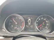 ✅ 2017 Volkswagen Passat SE • VIN: 1VWBT7A36HC038132 • Lot: 85553115. Wystawiony na Copart z przebiegiem 76 454 mil. Bezpłatny archiwum sprzedaży aukcyjnych z USA i szczegółowy raport historii pojazdu na DreamBid. Zdjęcie 9.