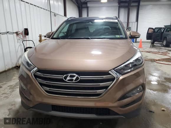 2016 Hyundai Tucson Sport z VIN KM8J3CA21GU179516, wystawiony jako Copart lot #91082765 z przebiegiem 93 070 mil mil oraz Czysty tytuł • Clean title. Historia ofert i sprzedaży dostępna na DreamBid. Obrazek 5.