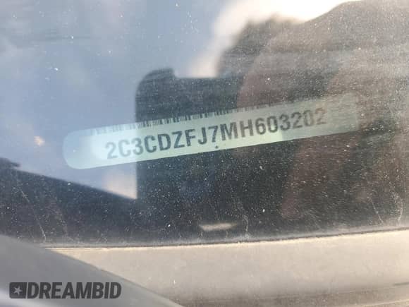 2021 Dodge Challenger R/T Scat Pack Widebody z VIN 2C3CDZFJ7MH603202, wystawiony jako Copart lot #83843565 z przebiegiem 49 561 mil mil oraz Czysty tytuł • Clean title. Historia ofert i sprzedaży dostępna na DreamBid. Obrazek 13.