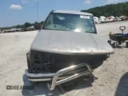 ✅ 1998 GMC Sierra 1500 • VIN: 2GTEK19R7W1505120 • Лот: 71555485. Опубликован ранее на Copart с пробегом Не указан. Бесплатный доступ к архиву аукционных продаж из США и подробный отчёт об истории автомобиля на DreamBid. Изображение 5.