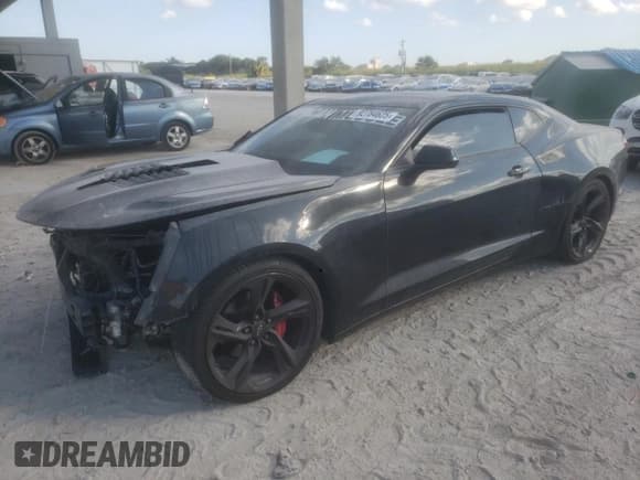 ✅ 2020 Chevrolet Camaro 1SS • VIN: 1G1FF1R74L0146235 • Lot: 92784625. Listed on Copart with 62,664 mi. Free auction sales archive from the USA and detailed vehicle history report at DreamBid. Image 1.