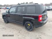 ✅ 2013 Jeep Patriot Latitude • VIN: 1C4NJRFB5DD192255 • Lot: 43837464. Wystawiony na IAAI z przebiegiem 134 044 mil. Bezpłatny archiwum sprzedaży aukcyjnych z USA i szczegółowy raport historii pojazdu na DreamBid. Zdjęcie 3.