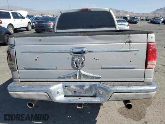 ✅ 2000 Dodge Dakota Sport • VIN: 1B7HG2AZ8YS735123 • Lot: 62329005. Wystawiony na Copart z przebiegiem Nie podano. Bezpłatny archiwum sprzedaży aukcyjnych z USA i szczegółowy raport historii pojazdu na DreamBid. Zdjęcie 6.