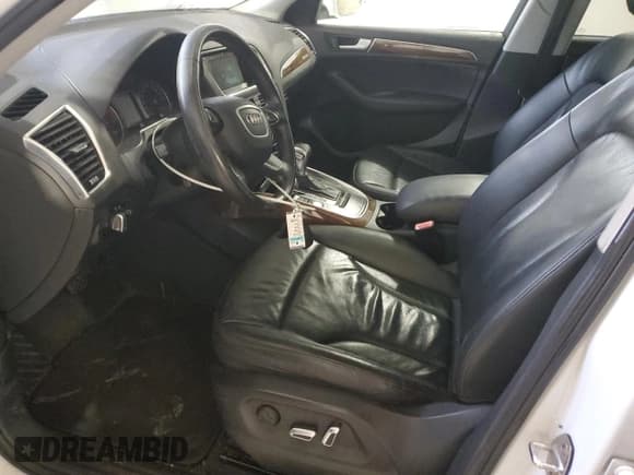 ✅ 2015 Audi Q5 Premium Plus • VIN: WA1LFAFP8FA055668 • Lot: 93051015. Listed on Copart with 150,933 mi. Free auction sales archive from the USA and detailed vehicle history report at DreamBid. Image 7.