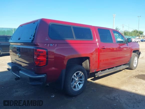 ✅ 2018 Chevrolet Silverado 1500 LT • VIN: 3GCUKREC4JG460861 • Лот: 43416020. Опубликован ранее на IAAI с пробегом 79 609 миль. Бесплатный доступ к архиву аукционных продаж из США и подробный отчёт об истории автомобиля на DreamBid. Изображение 4.