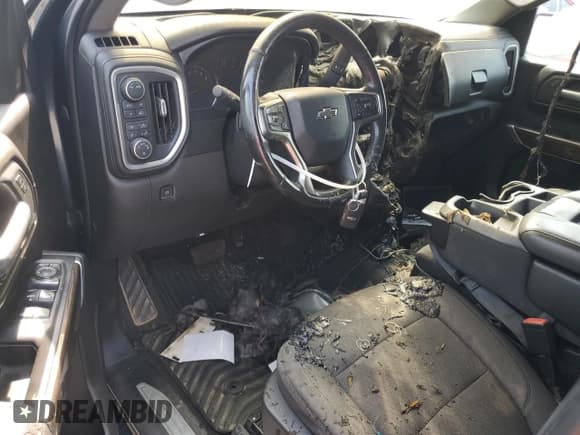 ✅ 2020 Chevrolet Silverado 1500 RST • VIN: 3GCUYEED7LG444754 • Лот: 69423424. Опубликован ранее на Copart с пробегом Не указан. Бесплатный доступ к архиву аукционных продаж из США и подробный отчёт об истории автомобиля на DreamBid. Изображение 8.