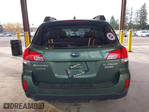 ✅ 2013 Subaru Outback Limited • VIN: 4S4BRBKC4D3274075 • Lot: 43726763. Listed on IAAI with 123,135 mi. Free auction sales archive from the USA and detailed vehicle history report at DreamBid. Image 16.