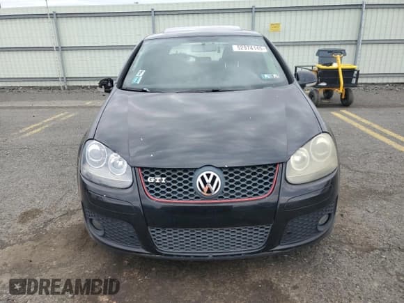 ✅ 2008 Volkswagen Golf GTI • VIN: WVWEV71K88W197315 • Lot: 52974145. Wystawiony na Copart z przebiegiem 165 227 mil. Bezpłatny archiwum sprzedaży aukcyjnych z USA i szczegółowy raport historii pojazdu na DreamBid. Zdjęcie 5.