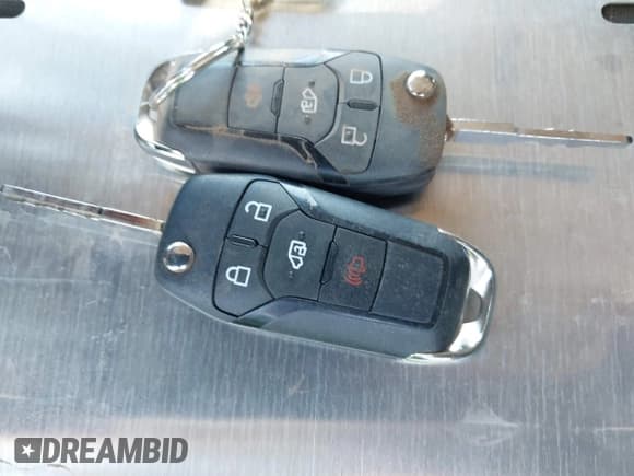 ✅ 2023 Ford Transit Passenger XL • VIN: 1FBAX9CG3PKB41256 • Лот: 41967907. Опубликован ранее на IAAI с пробегом 4 743 миль. Бесплатный доступ к архиву аукционных продаж из США и подробный отчёт об истории автомобиля на DreamBid. Изображение 11.