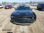 ✅ 2019 Dodge Challenger SXT • VIN: 2C3CDZAG8KH557498 • Lot: 42849633. Wystawiony na Copart z przebiegiem 41 583 mil. Bezpłatny archiwum sprzedaży aukcyjnych z USA i szczegółowy raport historii pojazdu na DreamBid. Zdjęcie 11.