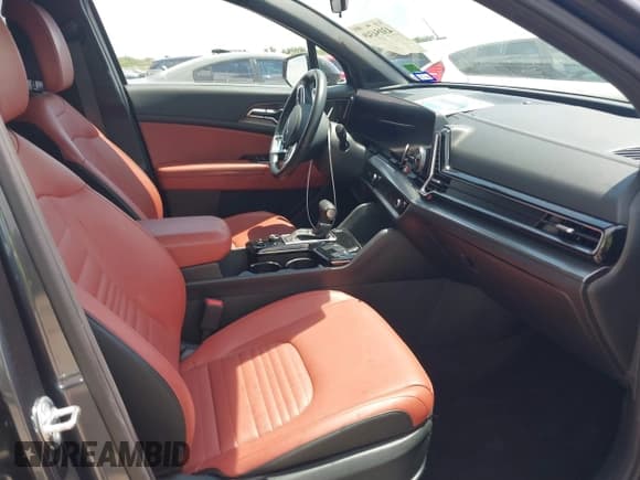 ✅ 2024 Kia Sportage SX • VIN: 5XYK43DF9RG230379 • Lot: 43054349. Listed on IAAI with 9,581 mi. Free auction sales archive from the USA and detailed vehicle history report at DreamBid. Image 5.