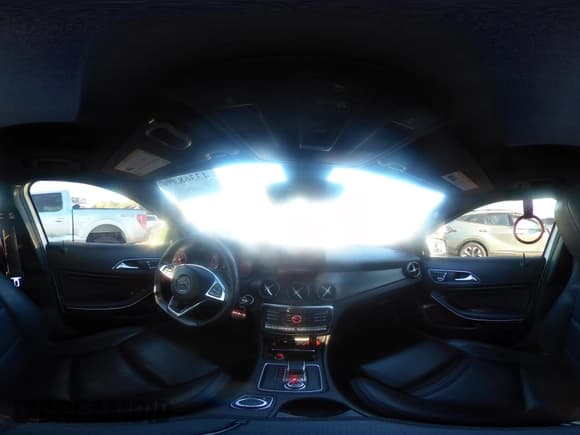 ✅ 2018 Mercedes-Benz GLA 45 AMG • VIN: WDDTG5CB9JJ485128 • Лот: 43368379. Опубликован ранее на IAAI с пробегом 77 535 миль. Бесплатный доступ к архиву аукционных продаж из США и подробный отчёт об истории автомобиля на DreamBid. Изображение 20.