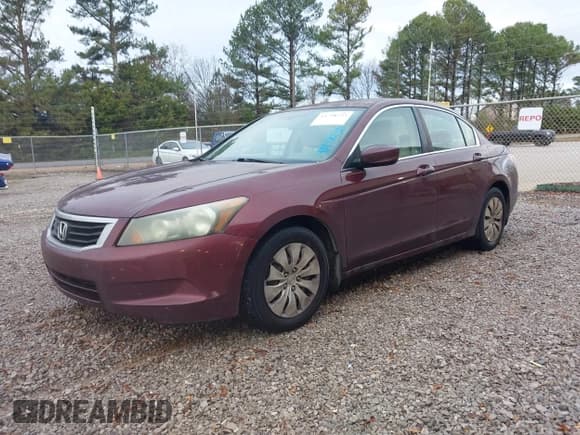 ✅ 2009 Honda Accord LX • VIN: 1HGCP263X9A052430 • Lot: 43798233. Wystawiony na IAAI z przebiegiem 216 504 mil. Bezpłatny archiwum sprzedaży aukcyjnych z USA i szczegółowy raport historii pojazdu na DreamBid. Zdjęcie 2.