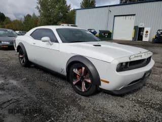 ✅ 2013 Dodge Challenger SXT • VIN: 2C3CDYAG7DH683431 • Lot: 76761014. Wystawiony na Copart z przebiegiem 79 562 mil. Bezpłatny archiwum sprzedaży aukcyjnych z USA i szczegółowy raport historii pojazdu na DreamBid. Zdjęcie 4.