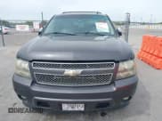 ✅ 2011 Chevrolet Suburban LT • VIN: 1GNSCJE03BR255374 • Лот: 41909327. Опубликован ранее на IAAI с пробегом 279 698 миль. Бесплатный доступ к архиву аукционных продаж из США и подробный отчёт об истории автомобиля на DreamBid. Изображение 6.