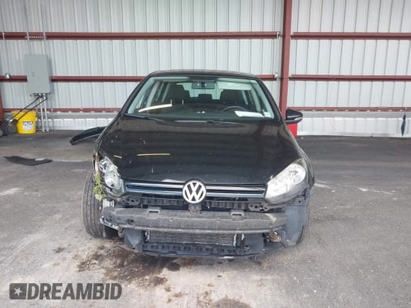 ✅ 2014 Volkswagen Golf • VIN: WVWDB7AJ0EW001777 • Лот: 42798207. Опубликован ранее на IAAI с пробегом 173 351 миль. Бесплатный доступ к архиву аукционных продаж из США и подробный отчёт об истории автомобиля на DreamBid. Изображение 12.