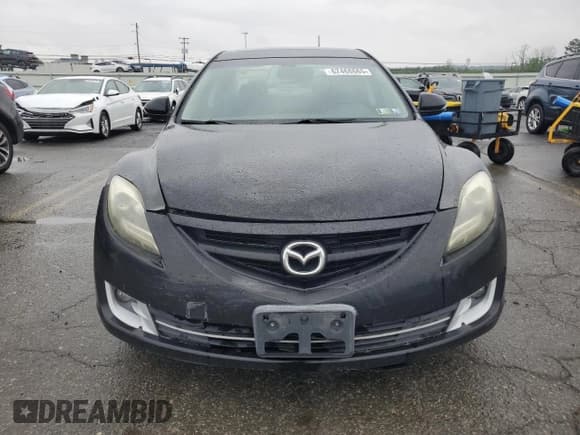 ✅ 2011 Mazda 6 i Grand Touring • VIN: 1YVHZ8CH2B5M05186 • Lot: 62468665. Listed on Copart with 210,531 mi. Free auction sales archive from the USA and detailed vehicle history report at DreamBid. Image 5.