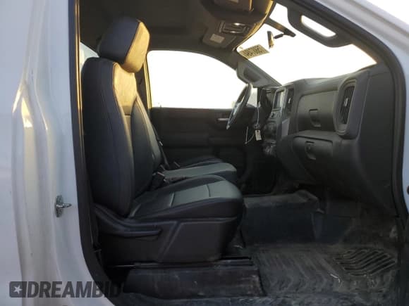 ✅ 2021 Chevrolet Silverado 1500 Work Truck • VIN: 3GCNWAEH3MG314297 • Lot: 75887494. Wystawiony na Copart z przebiegiem 61 903 mil. Bezpłatny archiwum sprzedaży aukcyjnych z USA i szczegółowy raport historii pojazdu na DreamBid. Zdjęcie 11.