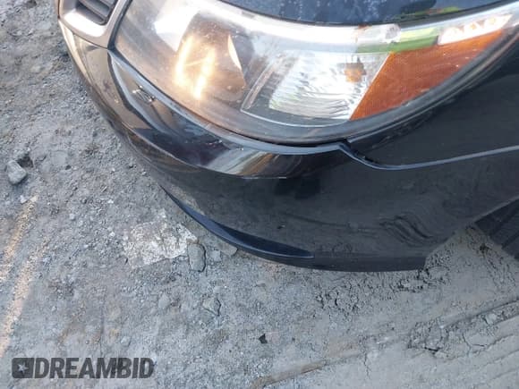 ✅ 2011 Saab 9-3 • VIN: YS3FA4CY8B1300505 • Lot: 43767415. Wystawiony na IAAI z przebiegiem 149 446 mil. Bezpłatny archiwum sprzedaży aukcyjnych z USA i szczegółowy raport historii pojazdu na DreamBid. Zdjęcie 6.