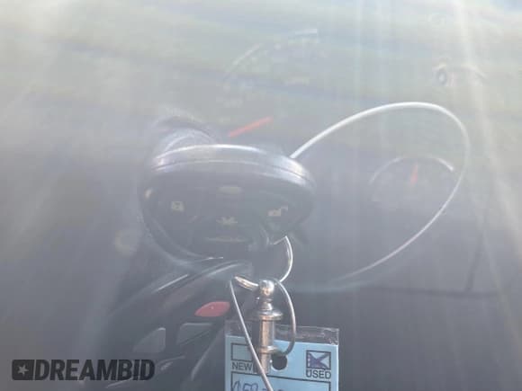 ✅ 2008 Chevrolet Suburban 3LT • VIN: 1GNFC16068R157786 • Лот: 43741637. Опубликован ранее на IAAI с пробегом 199 979 миль. Бесплатный доступ к архиву аукционных продаж из США и подробный отчёт об истории автомобиля на DreamBid. Изображение 11.