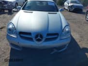 ✅ 2006 Mercedes-Benz SLK 280 • VIN: WDBWK54F86F085545 • Лот: 42040416. Опубликован ранее на IAAI с пробегом 48 352 миль. Бесплатный доступ к архиву аукционных продаж из США и подробный отчёт об истории автомобиля на DreamBid. Изображение 6.