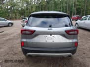 ✅ 2024 Ford Escape Active • VIN: 1FMCU0GN1RUB01598 • Lot: 43219745. Listed on IAAI with 13,396 mi. Free auction sales archive from the USA and detailed vehicle history report at DreamBid. Image 15.