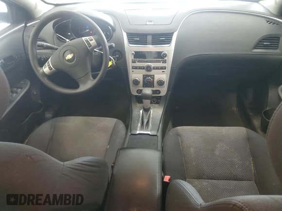 ✅ 2012 Chevrolet Malibu 1LT • VIN: 1G1ZC5E09CF208845 • Lot: 68171664. Wystawiony na Copart z przebiegiem 154 339 mil. Bezpłatny archiwum sprzedaży aukcyjnych z USA i szczegółowy raport historii pojazdu na DreamBid. Zdjęcie 8.