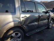 ✅ 2013 Honda Pilot EX-L • VIN: 5FNYF3H77DB038563 • Lot: 41442289. Listed on IAAI with 136,250 mi. Free auction sales archive from the USA and detailed vehicle history report at DreamBid. Image 6.