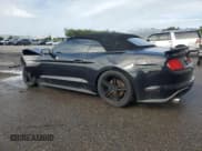 ✅ 2018 Ford Mustang EcoBoost Premium • VIN: 1FATP8UH5J5117767 • Lot: 82194015. Wystawiony na Copart z przebiegiem 90 912 mil. Bezpłatny archiwum sprzedaży aukcyjnych z USA i szczegółowy raport historii pojazdu na DreamBid. Zdjęcie 2.