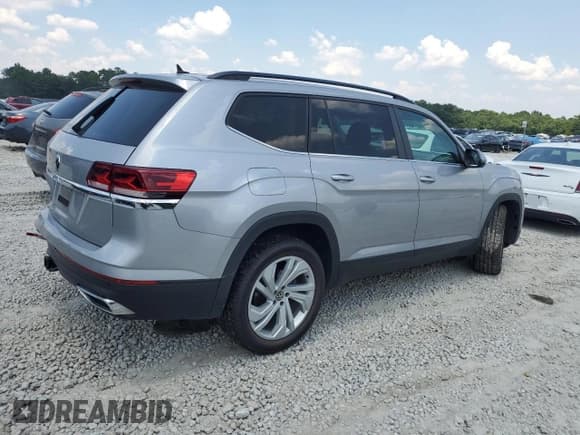 ✅ 2022 Volkswagen Atlas SE • VIN: 1V2WR2CA8NC515834 • Lot: 63306825. Wystawiony na Copart z przebiegiem 64 065 mil. Bezpłatny archiwum sprzedaży aukcyjnych z USA i szczegółowy raport historii pojazdu na DreamBid. Zdjęcie 3.