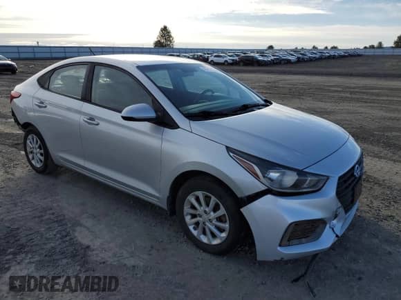 2018 Hyundai Accent SEL z VIN 3KPC24A34JE028254, wystawiony jako Copart lot #43767894 z przebiegiem 117 877 mil mil oraz . Historia ofert i sprzedaży dostępna na DreamBid. Obrazek 4.