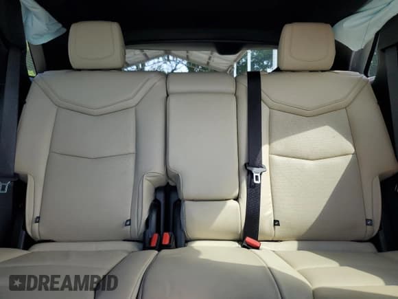 ✅ 2019 Cadillac XT5 Premium Luxury FWD • VIN: 1GYKNERS4KZ193502 • Lot: 67543115. Wystawiony na Copart z przebiegiem 35 848 mil. Bezpłatny archiwum sprzedaży aukcyjnych z USA i szczegółowy raport historii pojazdu na DreamBid. Zdjęcie 10.