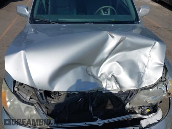 ✅ 2000 Toyota Avalon XL • VIN: 4T1BF28B4YU083666 • Лот: 42991272. Опубликован ранее на IAAI с пробегом 206 815 миль. Бесплатный доступ к архиву аукционных продаж из США и подробный отчёт об истории автомобиля на DreamBid. Изображение 10.