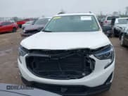 ✅ 2021 GMC Terrain SLE • VIN: 3GKALMEV9ML381769 • Lot: 42011987. Wystawiony na IAAI z przebiegiem 82 695 mil. Bezpłatny archiwum sprzedaży aukcyjnych z USA i szczegółowy raport historii pojazdu na DreamBid. Zdjęcie 13.